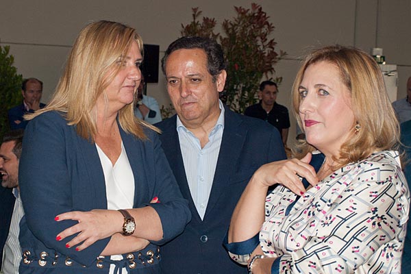 Rosalia Gonzalo, Juan Pablo Lázaro y María Luz Cobos.