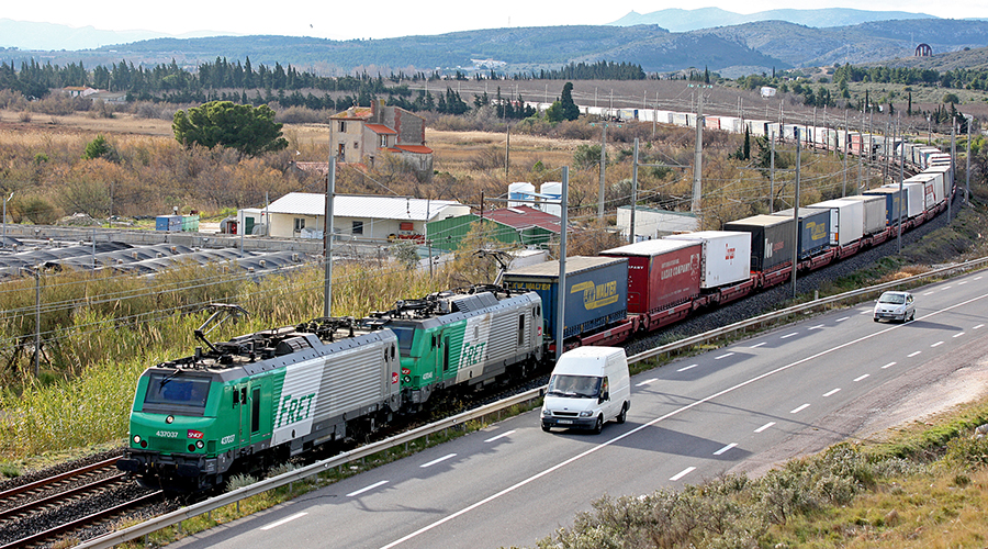 Destacada Tpag40f1 train-bettembourg-le-boulou-lorry-rail-2