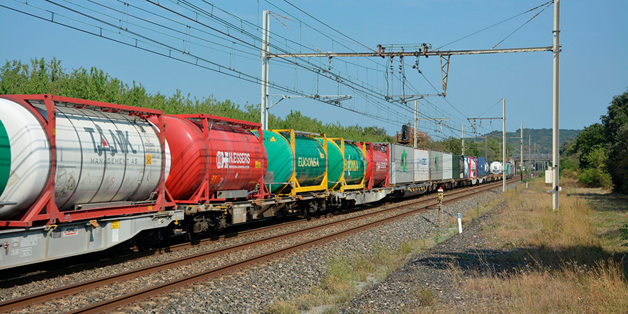 Nuevo servicio de H. Essers y P&O Ferrymasters.  