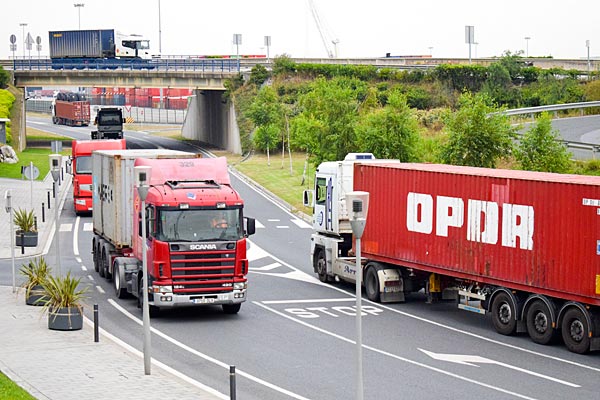 El Gobierno vasco refuerza su apoyo a los transportistas