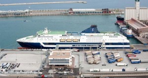 Terminal de Grimaldi en el puerto de Barcelona.