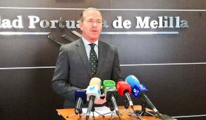 El puerto de Melilla por fin mueve ficha