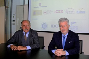 J. Colldecarrera y M. Galán, ayer, en la presentación