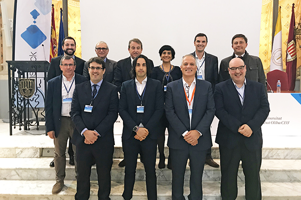 Participantes en el encuentro, ayer, en Barcelona.