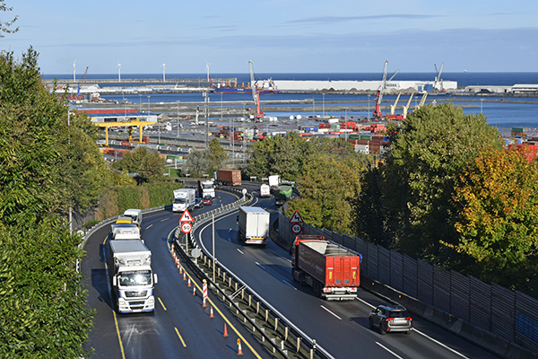 La carretera pide participar en los planes de recuperación.