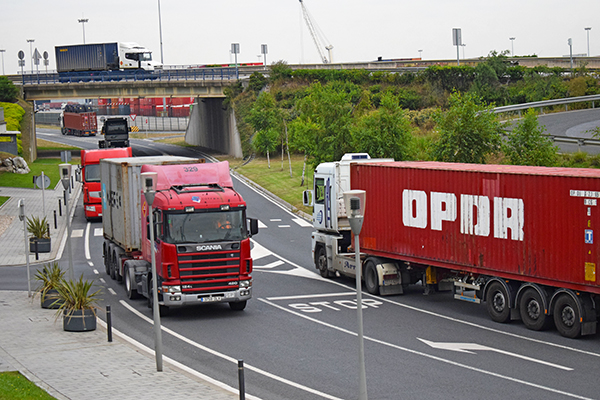 La carretera mantiene que soporta una fiscalidad alta.