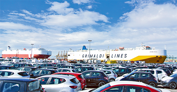 El flujo ferroviario mensual en la terminal de Grimaldi fue de sólo 2.156 unidades en marzo, un 60 por ciento menos que en febrero.