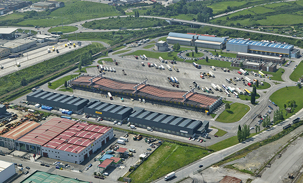 Imagen de las instalaciones del Centro de Transporte de Gijón.