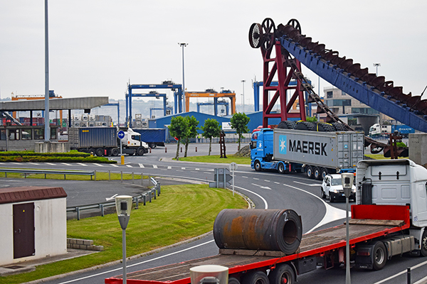 El transporte por carretera aprueba con sobresaliente