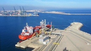 Operaciones de exportación de GNL en la terminal de Saggas.