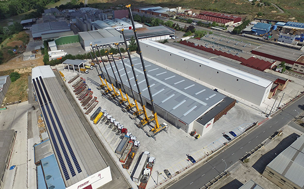 Imagen aérea de las nuevas instalaciones de Grúas y Talleres Garte en el polígono de Logroño.
