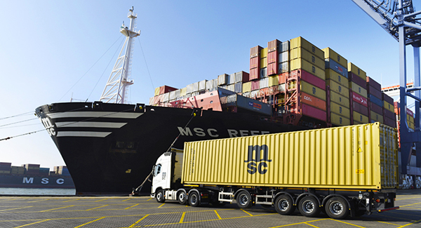 MSC es una de las navieras más dinámicas tras comprar 70 buques desde el pasado agosto.