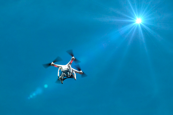 La Agencia Logística de la Comunidad de Madrid testeará la entrega con drones de mercancías en polígonos. (Foto: Enaire)