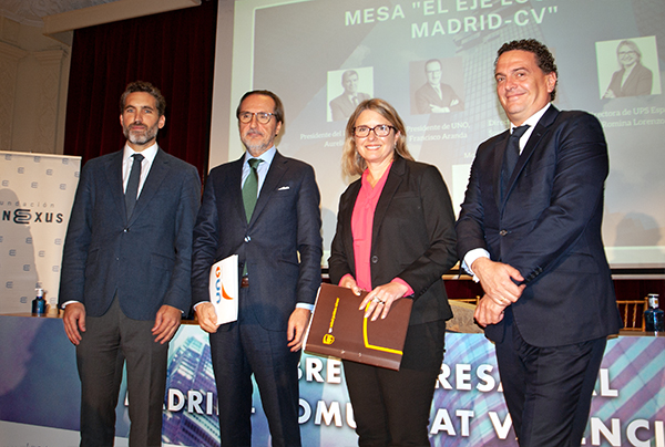 Luis Arnaiz (Arnaiz), Francisco Aranda (UNO), Romina Lorenzo (UPS) y Roberto Pascual (DHL Supply Chain), en la 'I Cumbre Empresarial Madrid-Comunitat Valenciana'. 
