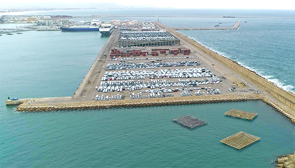 Imagen aérea del Dique del Este, donde se ubicará la terminal de transporte combinado.