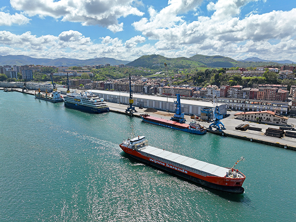 Imagen del puerto de Pasaia.