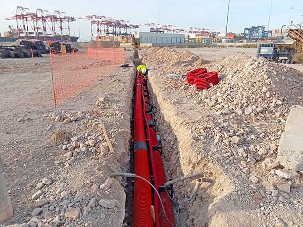 Las obras comienzan con la apertura de las primeras zanjas.