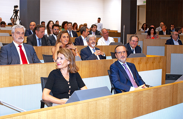 La ministra de Transportes, Movilidad y Agenda Urbana, Raquel Sánchez, asistió al X Aniversario de la patronal logística. 