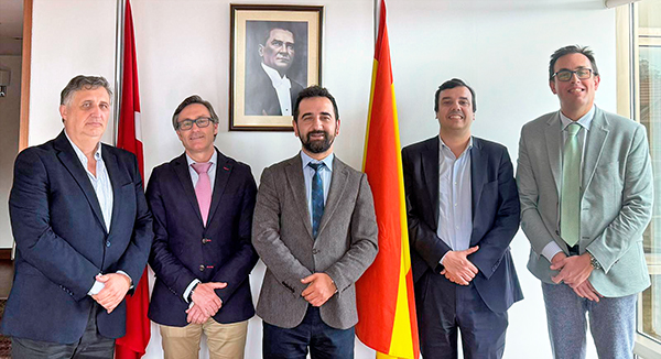 Directivos del Banco Sabadell, Grupo Raminatrans y Martínez-Echevarría.