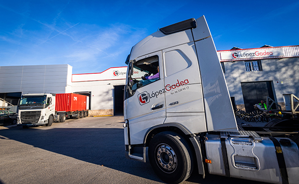 Instalaciones de Transportes López Gadea en la localidad valenciana de Silla, muy próximas al puerto de Valencia.