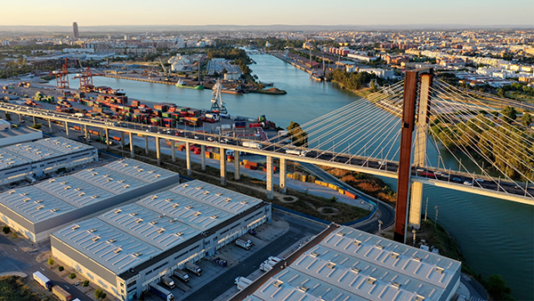 Imagen aérea de la Zona de Actividades Logísticas del Puerto de Sevilla, donde se ubicará el futuro Puesto de Control Fronterizo.