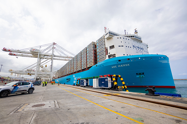 El buque “Ane Maersk” en su primera escala en el puerto de Tánger Med.