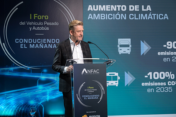 Wayne Griffiths, durante el Foro del Vehículo Pesado y Autobús de Anfac, celebrado en Madrid. 