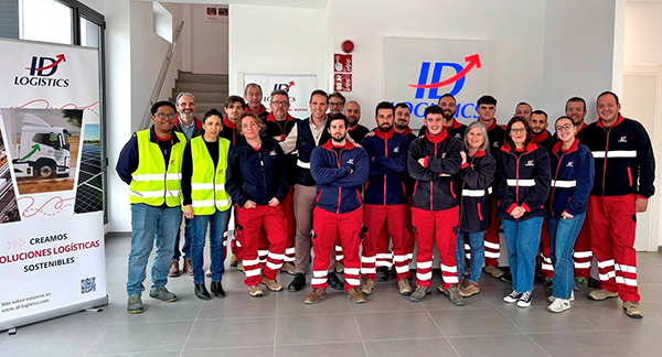 Equipo de ID Logistics de la nueva plataforma logística para Beko en Valencia.