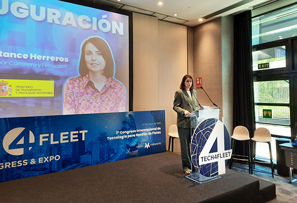 Elena María Atance, directora general de Transporte por Carretera y Ferrocarril, inauguró el VII Congreso Internacional de Tecnología para la Gestión de Flotas, Tech4Fleet, celebrado en Madrid.