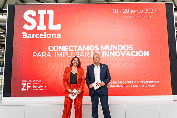 Blanca Sorigué y Pere Navarro en la presentación de la cita logística.