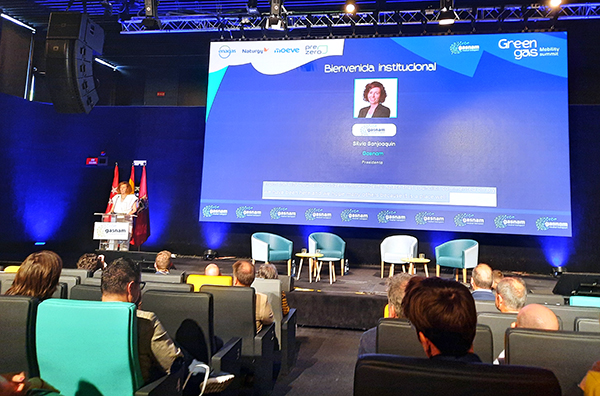 Silvia Sanjoaquín, presidenta de Gasnam-Neutral Transport, en la inauguración de ‘Green Gas Mobility Summit 2025’.