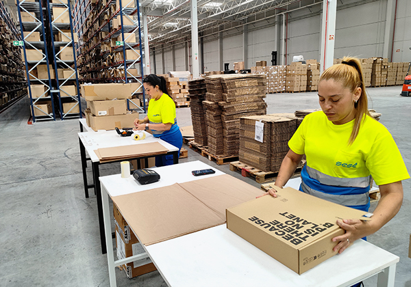 Las instalaciones de Sesé en Torrejón de Ardoz están especializadas en retail y textil.
