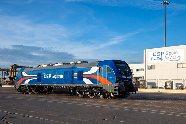 Operaciones en la terminal de CSP Spain en el puerto de Valencia.