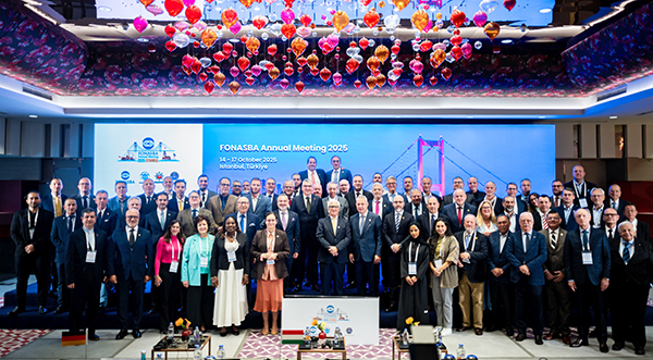 Foto de familia de la asamblea anual de su federación internacional de consignatarios (Fonesba) y europea (Ecasba), que tuvo lugar en Estambul (Turquía).