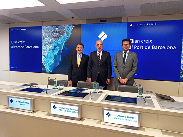 Andreu Martín (Elian Barcelona), José Alberto Carbonell (Autoridad Portuaria) y Jaume Baró (Generalitat).