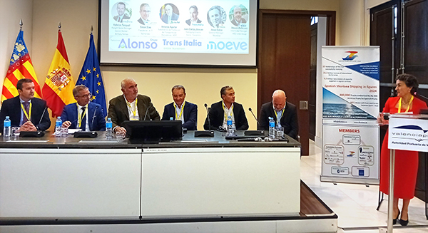 Panel dedicado a las autopistas ferroviarias.