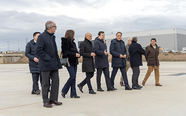 Visita del presidente de la Junta de Castilla y León, Alfonso Fernández Mañueco, a las instalaciones. 