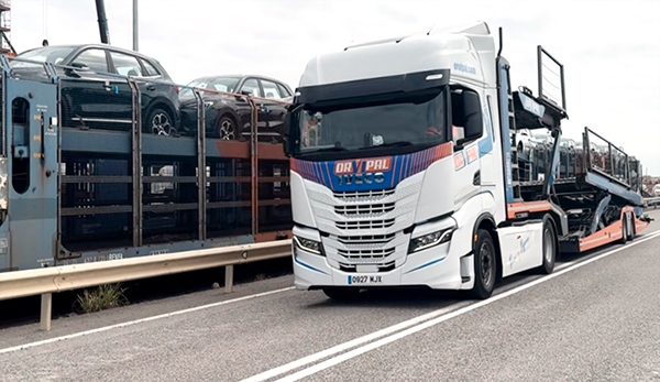 Orvipal ha completado sus tres primeros trenes portavehículos.